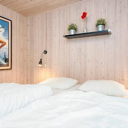 10 Person Holiday In Glesborg * Fjellerup