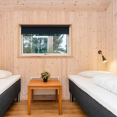 10 Person Holiday In Glesborg *