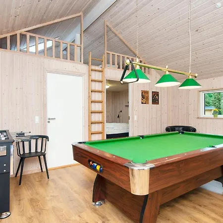 10 Person Holiday In Glesborg 別荘